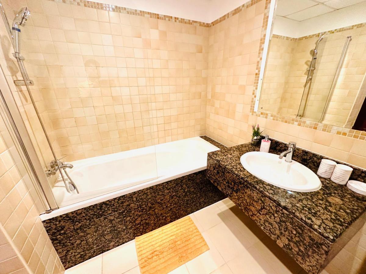 Luxury Casa - Indigo Sea View Apartment Jbr Beach 2Br Ντουμπάι Εξωτερικό φωτογραφία