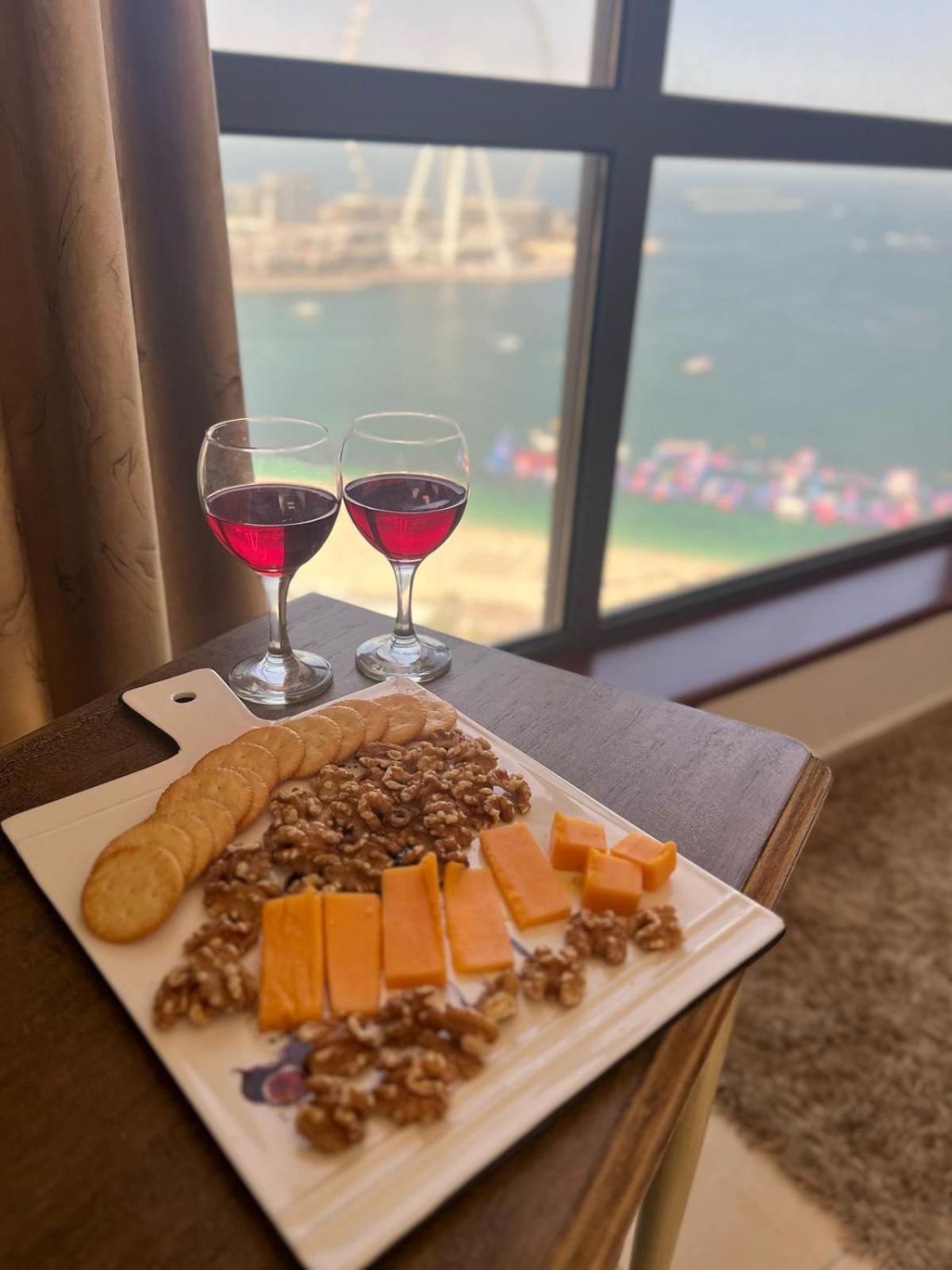 Luxury Casa - Indigo Sea View Apartment Jbr Beach 2Br Ντουμπάι Εξωτερικό φωτογραφία